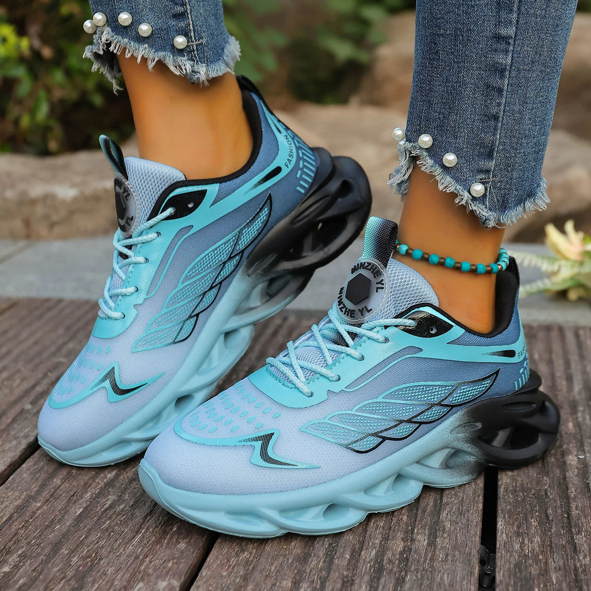 SNORW Women's Lightweight Workout Shoes