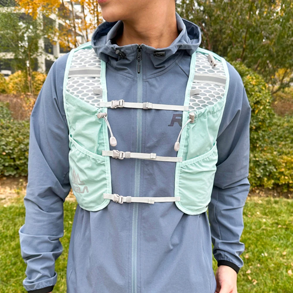 Outdoor Running Hydration Vest Backpack Breathable Water Bladder Bag Daypack for Marathon Cycling Hiking Trail
